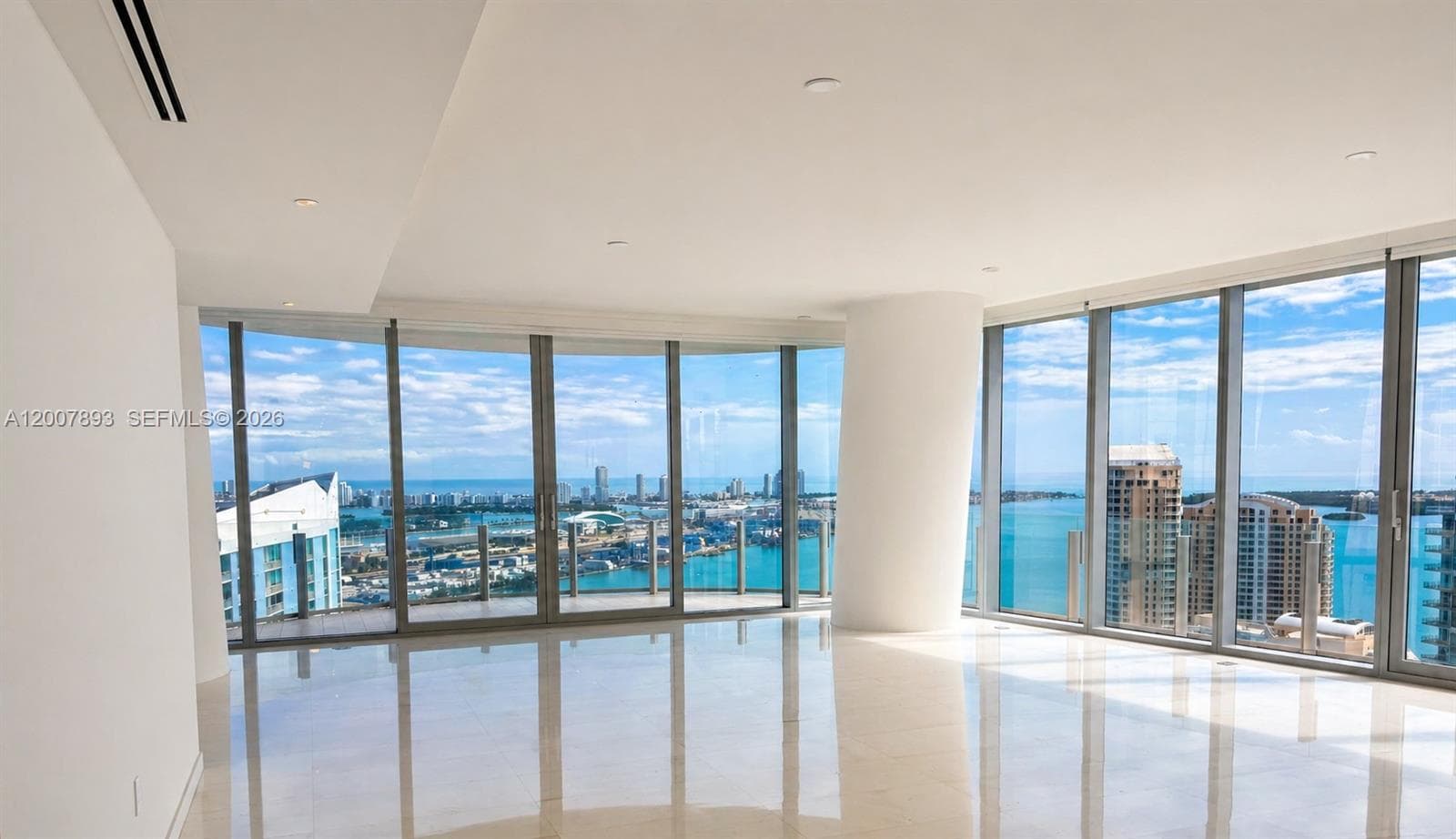 300 Biscayne Boulevard Way # 4201E, Miami FL 33131 — 7