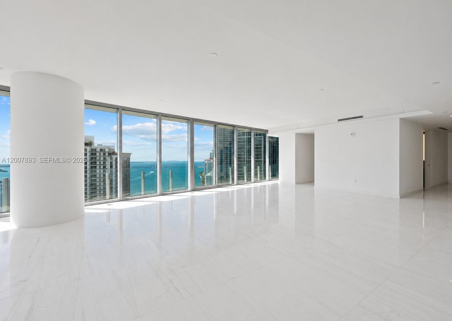 300 Biscayne Boulevard Way # 4201E, Miami FL 33131 — 8