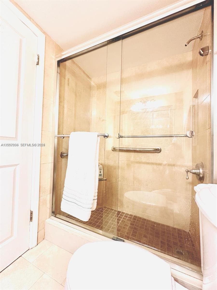 2655 Collins Ave # 410, Miami Beach FL 33140 — 11