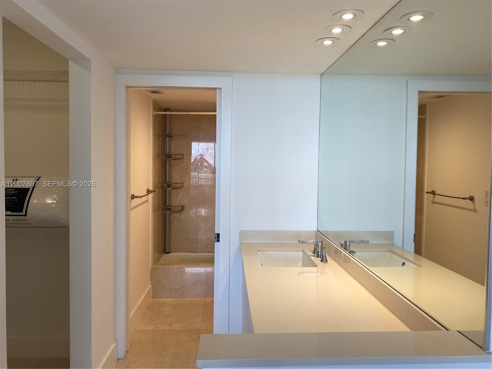 1901 Brickell Ave # B2007, Miami FL 33129 — 9