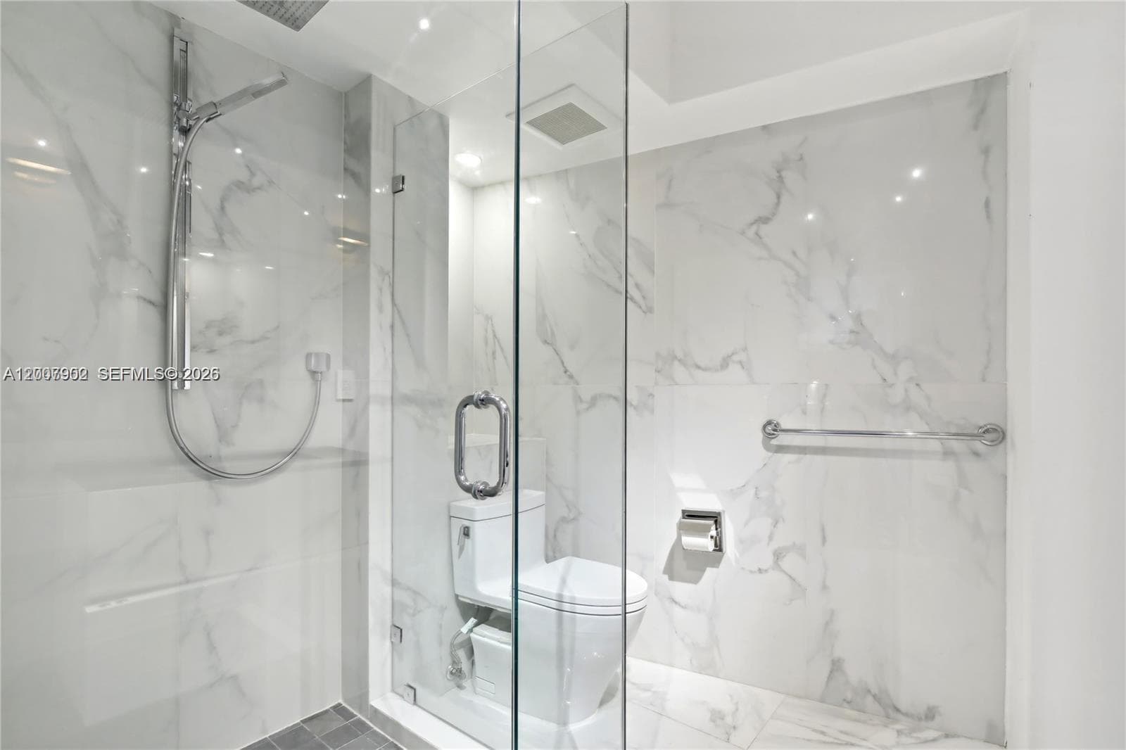 5255 Collins Ave # 7G, Miami Beach FL 33140 — 12