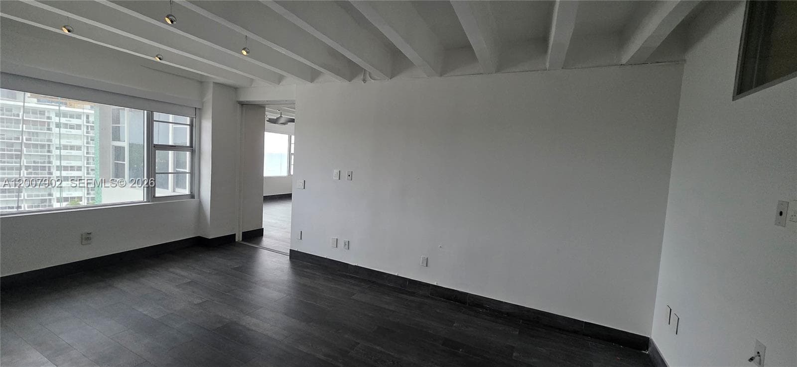 5255 Collins Ave # 7G, Miami Beach FL 33140 — 25