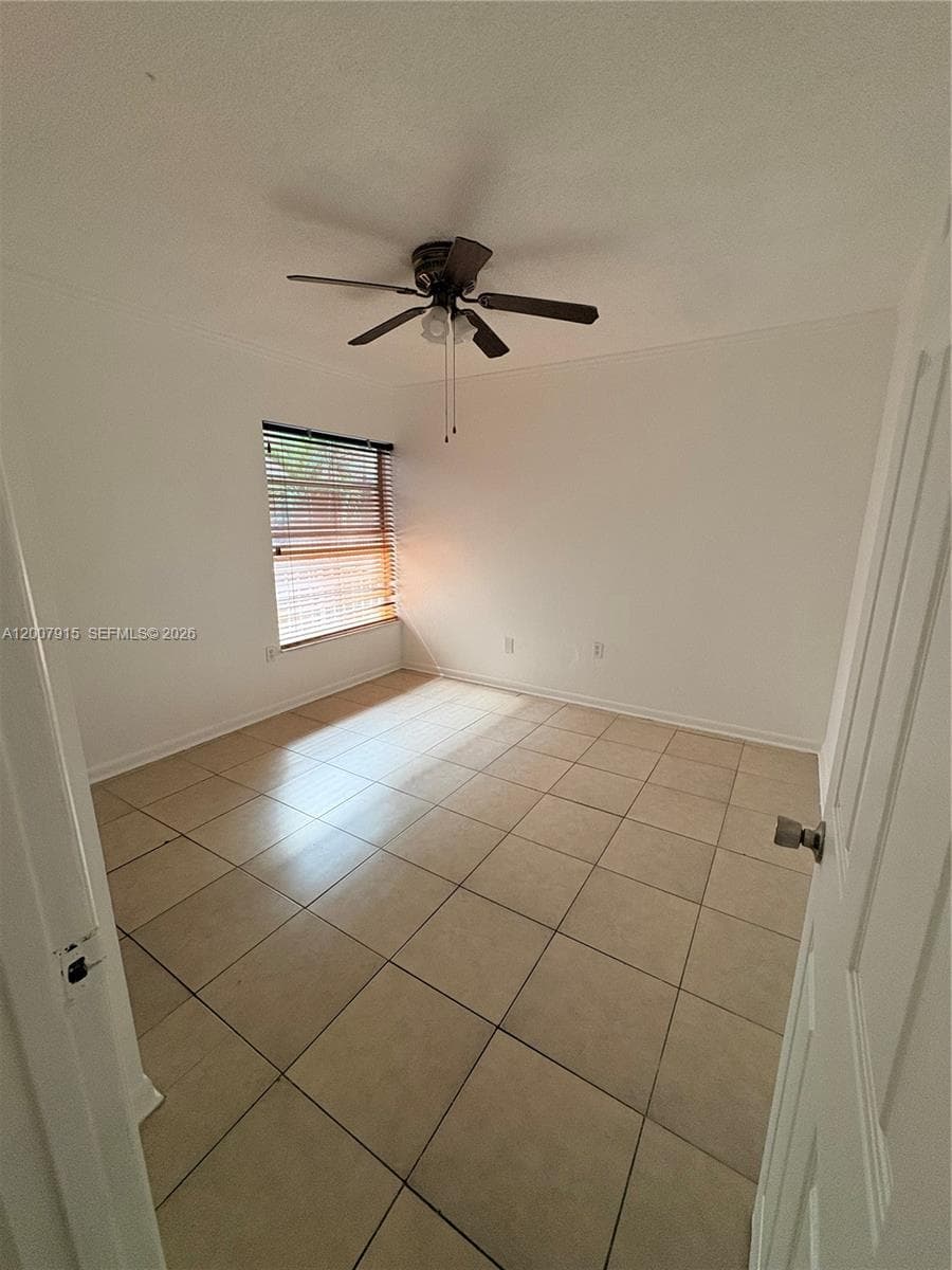 17600 NW 68th Ave # B2004, Hialeah FL 33015 — 23