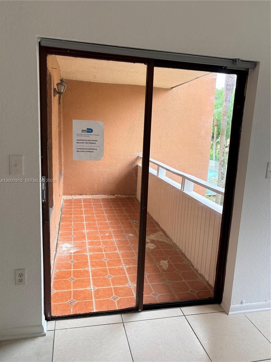 17600 NW 68th Ave # B2004, Hialeah FL 33015 — 8