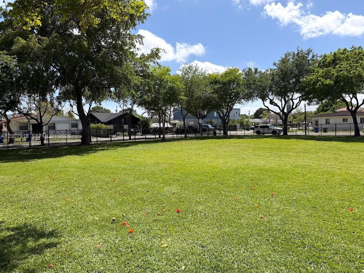 2272 SW 13th St, Miami FL 33145 — 25