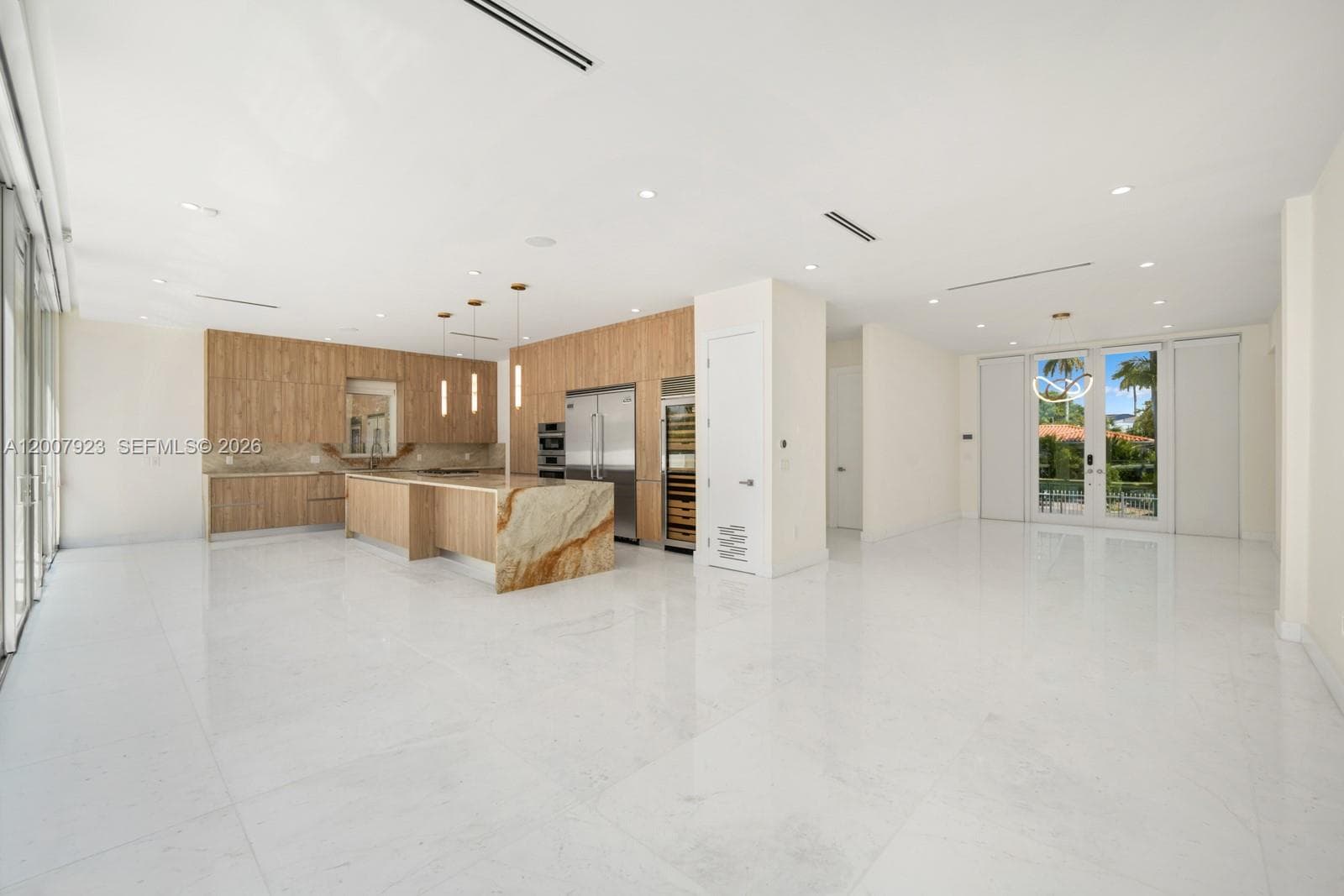 1090 NE 84th St, Miami FL 33138 — 22