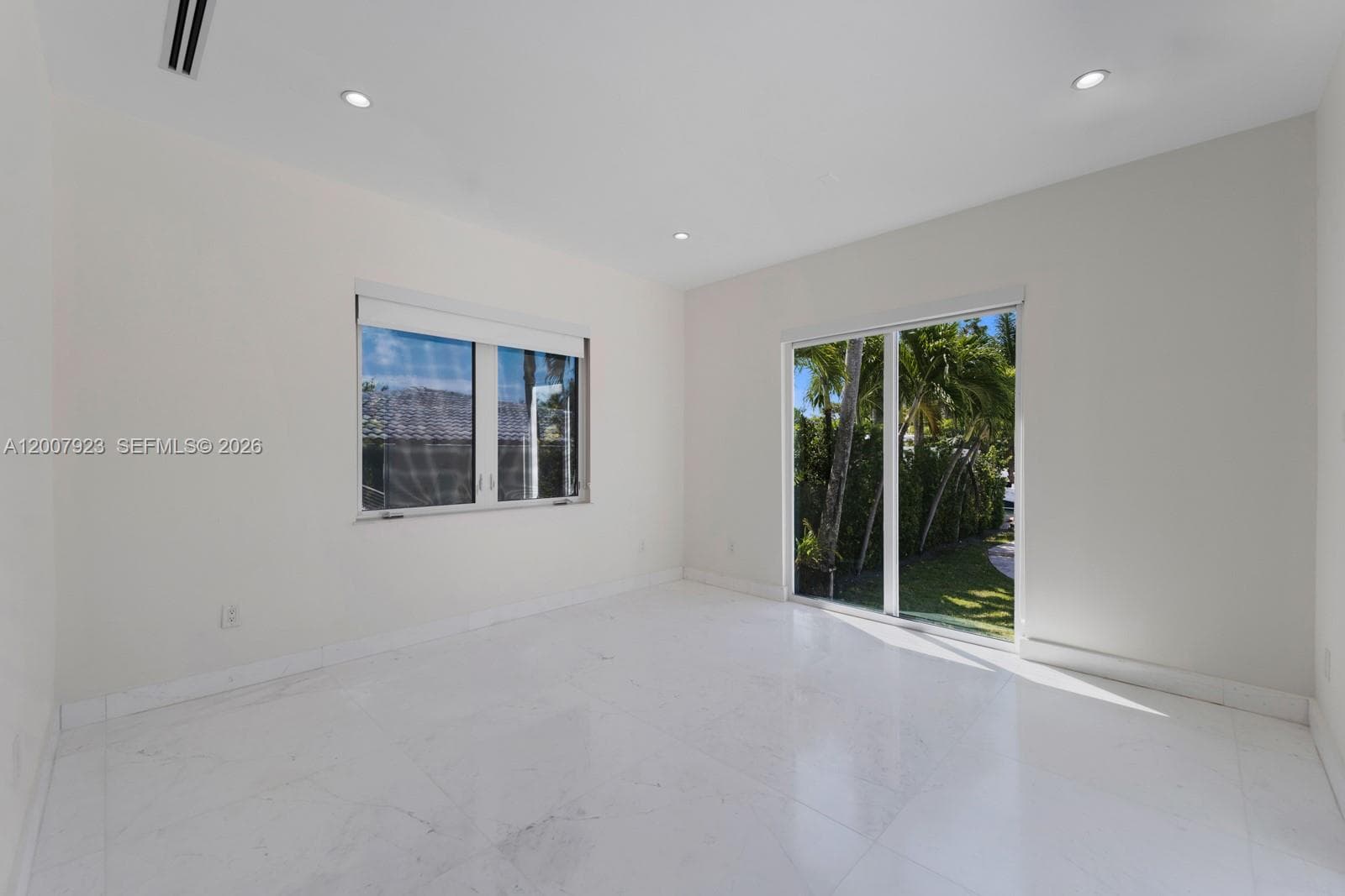1090 NE 84th St, Miami FL 33138 — 34