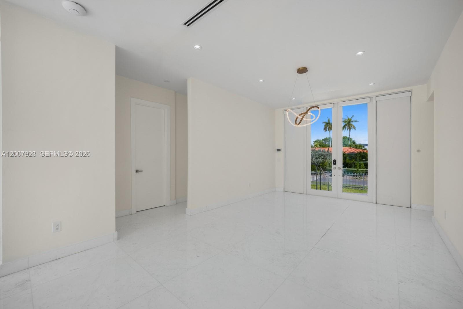 1090 NE 84th St, Miami FL 33138 — 64