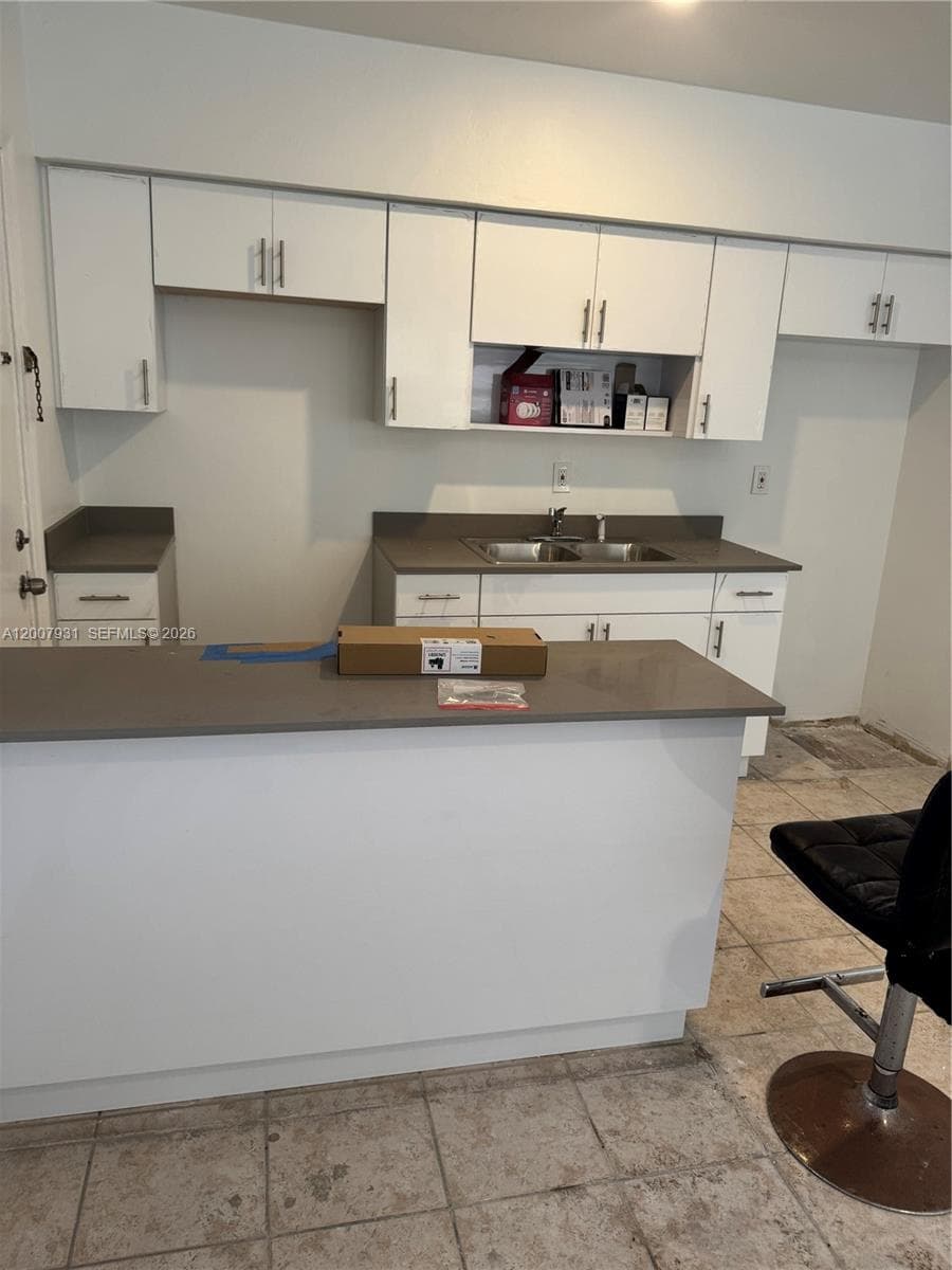 7300 Harding Ave # 21, Miami Beach FL 33141 — 2