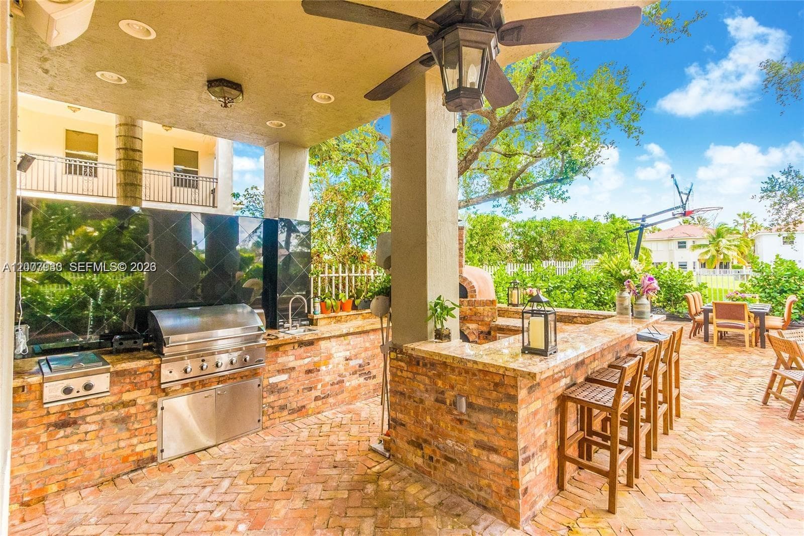 19471 NE 14th Ct, Miami FL 33179 — 33