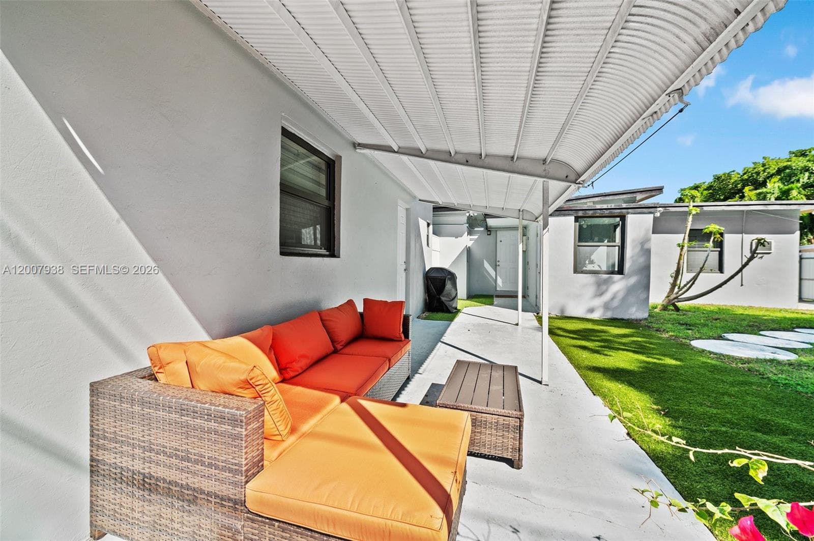 13840 NW 5th Ct, North Miami FL 33168 — 12