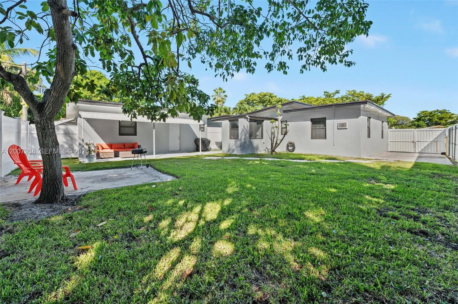 13840 NW 5th Ct, North Miami FL 33168 — 10