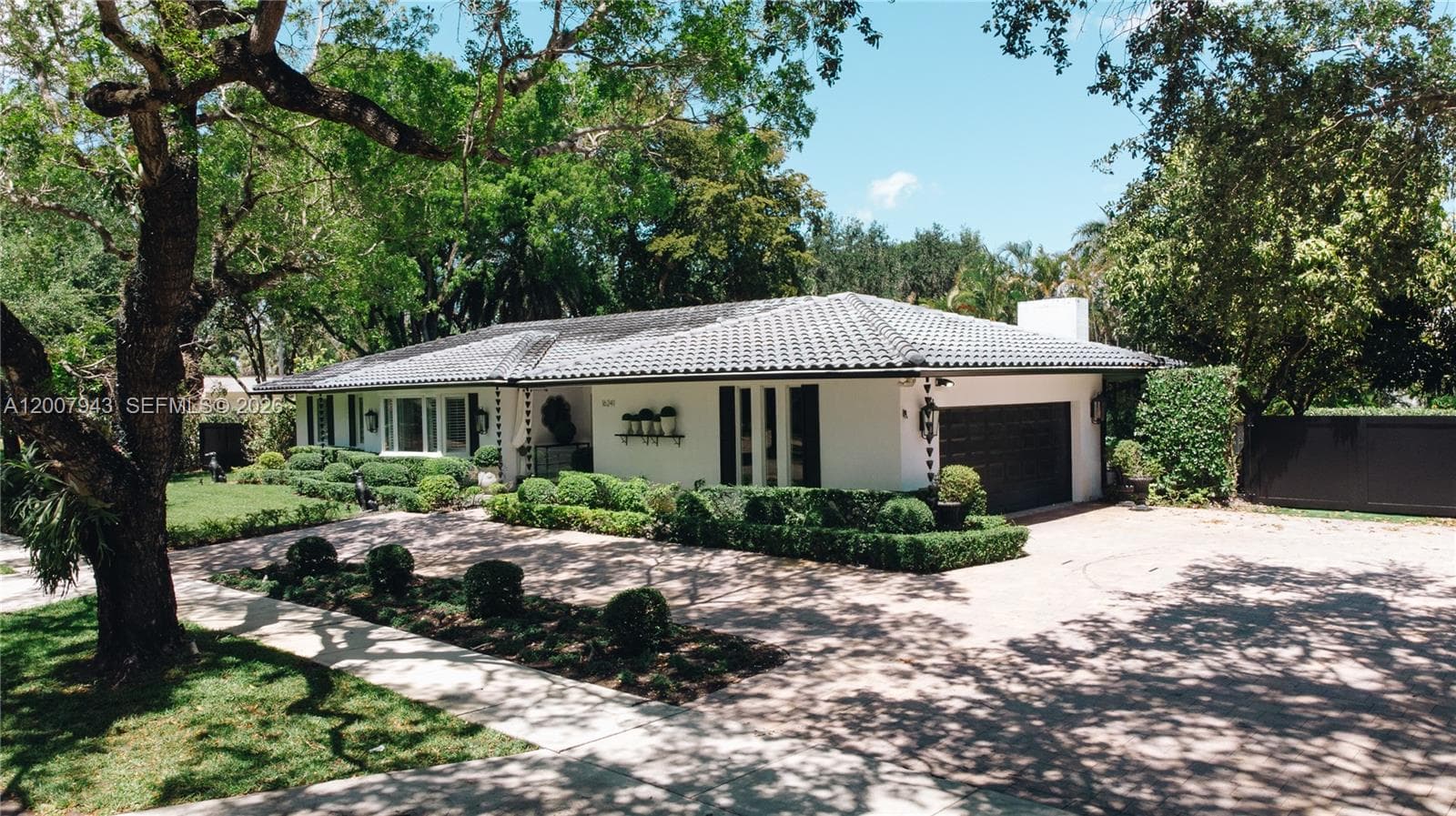 16241 W Troon Cir, Miami Lakes FL 33014 — 2