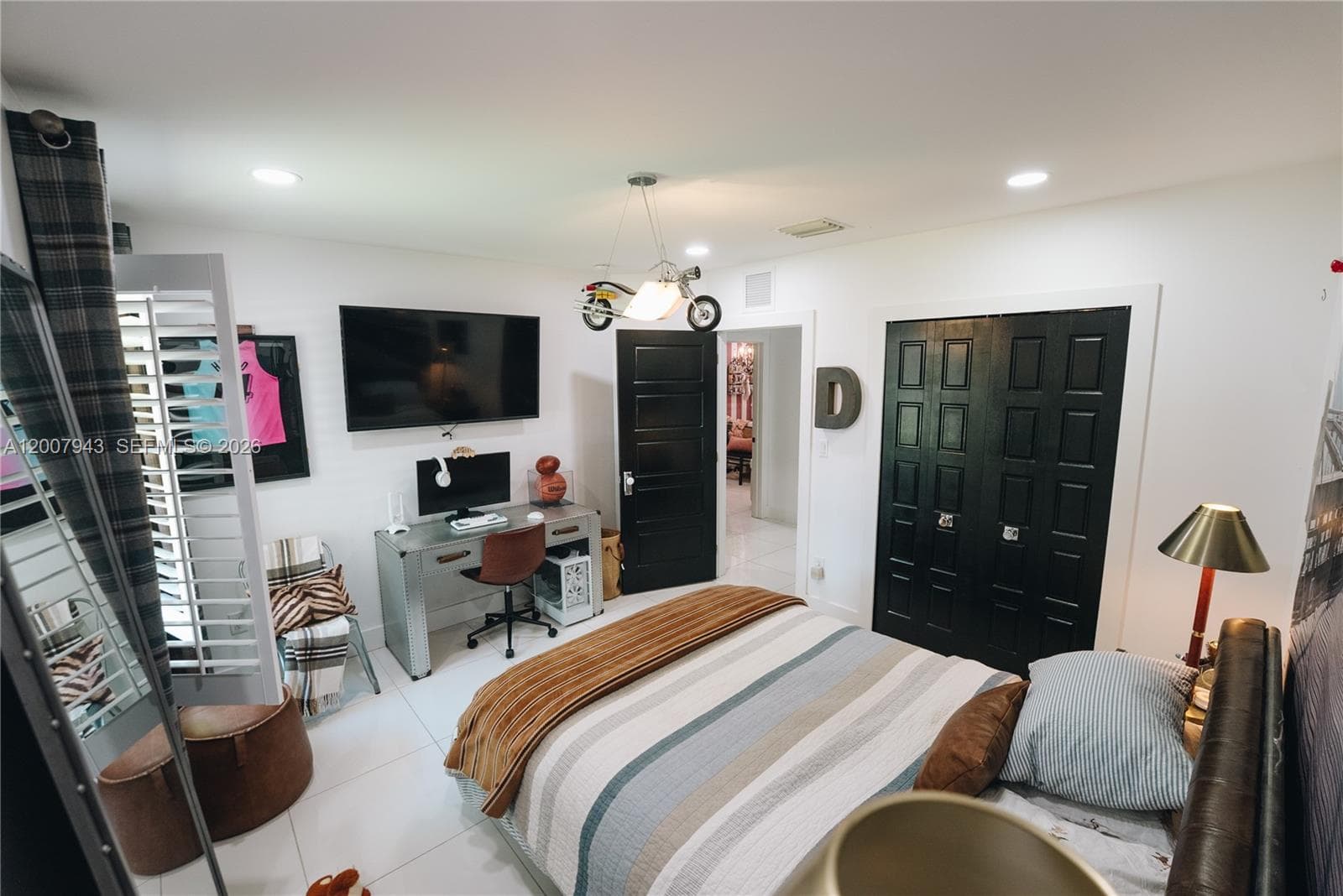 16241 W Troon Cir, Miami Lakes FL 33014 — 25
