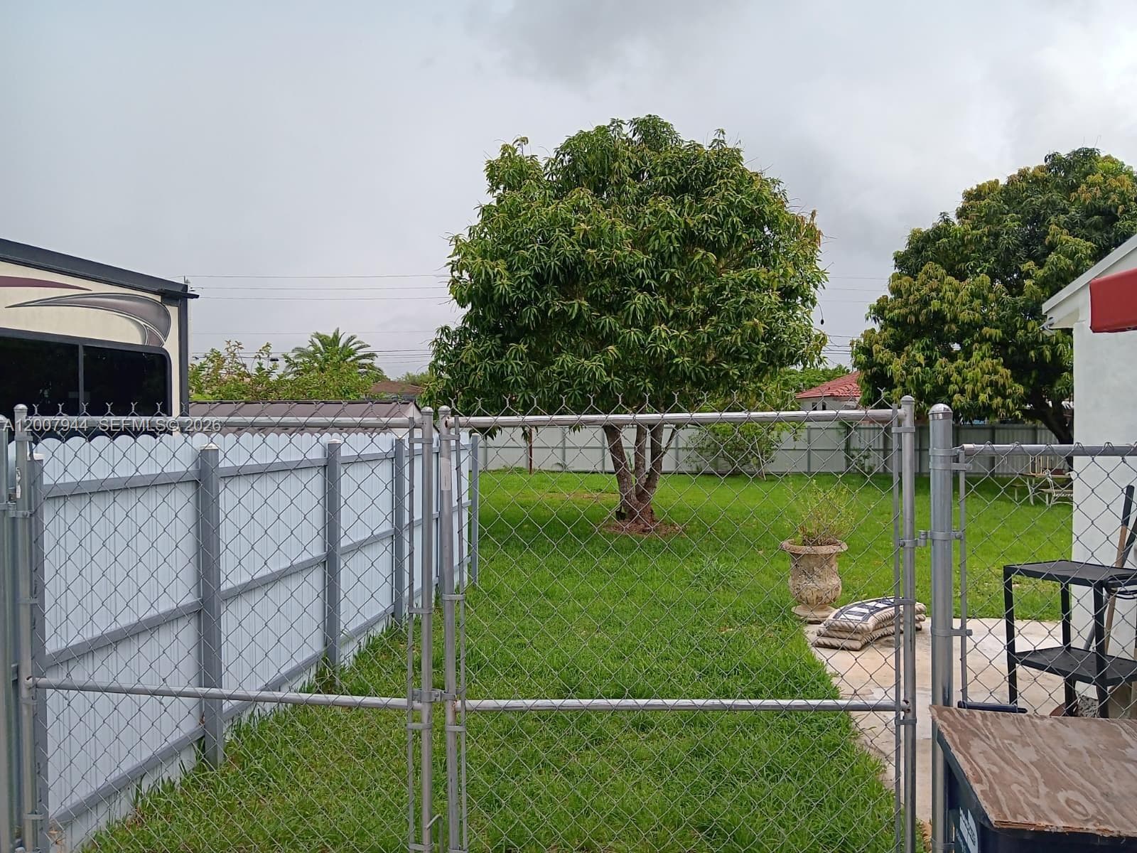 12215 SW 217th St, Miami FL 33170 — 73