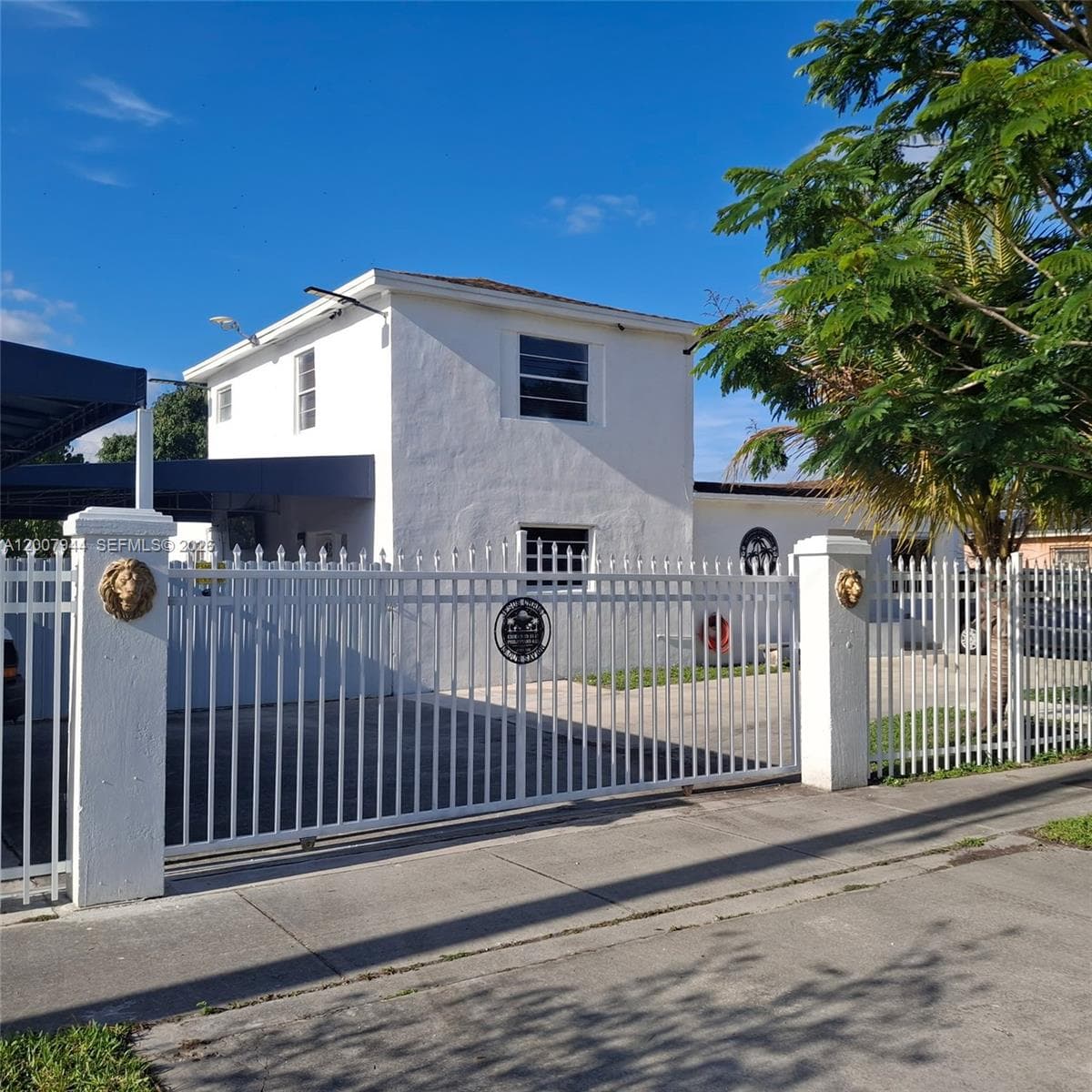12215 SW 217th St, Miami FL 33170 — 1