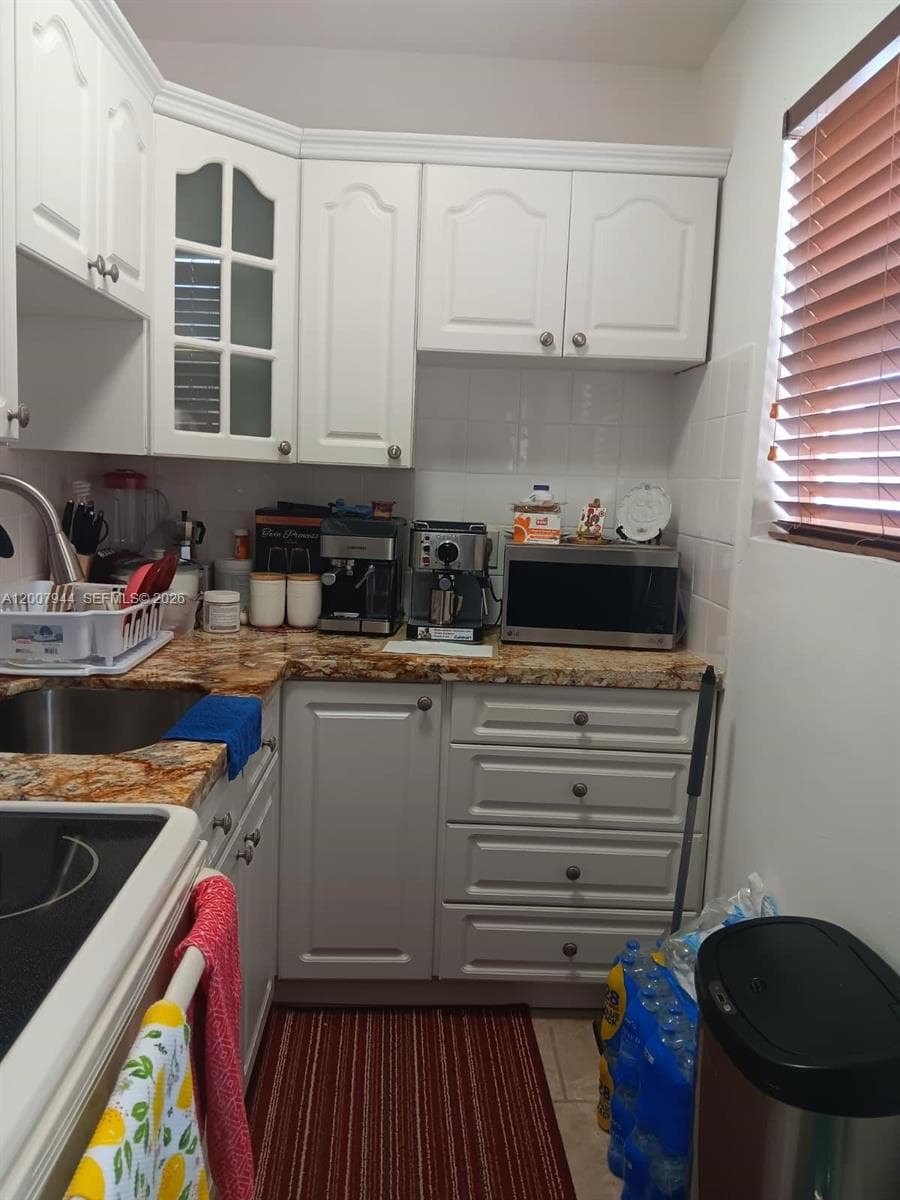12215 SW 217th St, Miami FL 33170 — 61