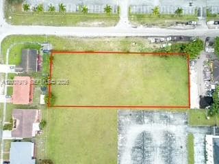 1855 NW 119th St, Miami FL 33167 — 3