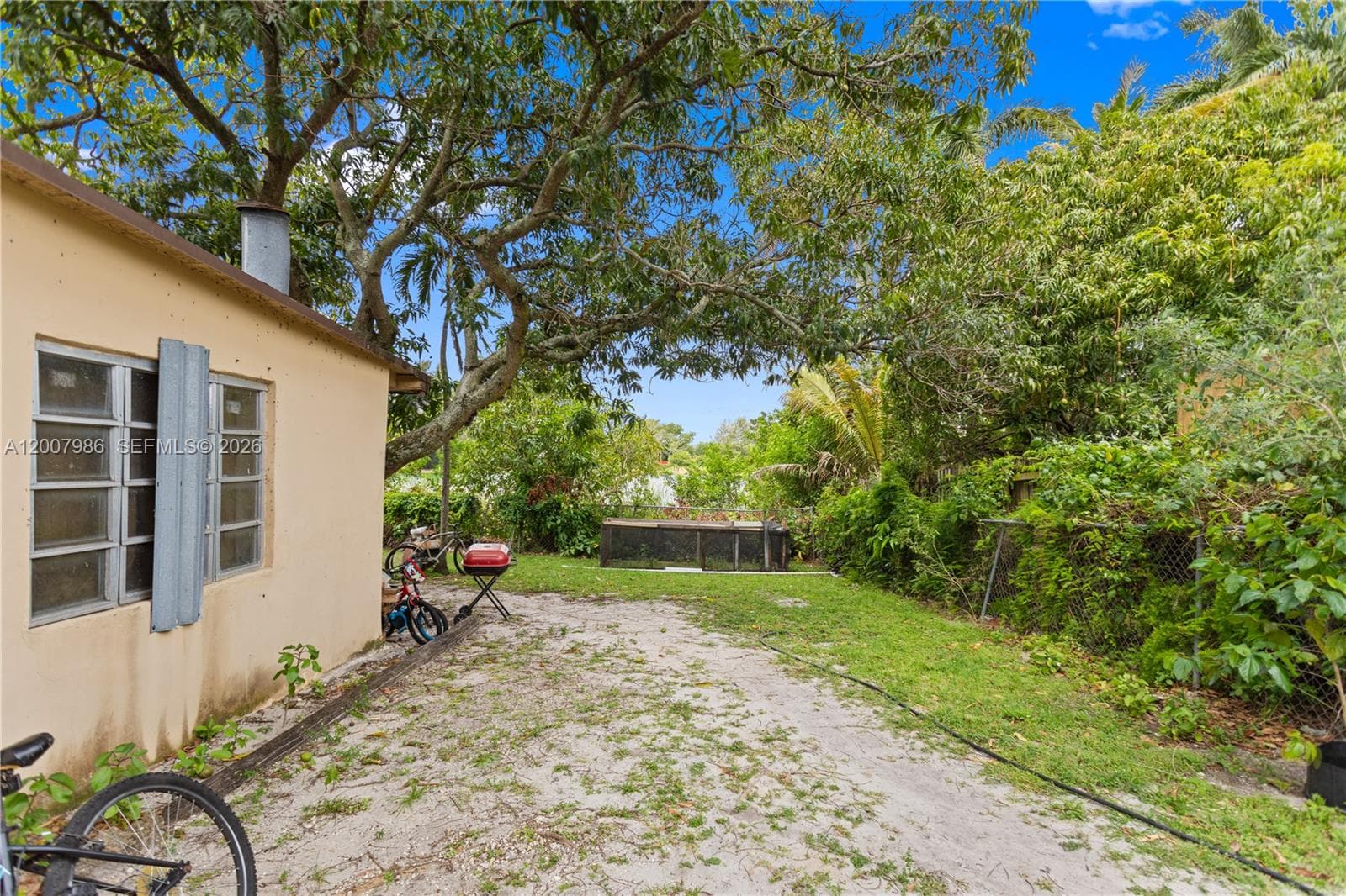 10920 NW 12th Ct, Miami FL 33167 — 6