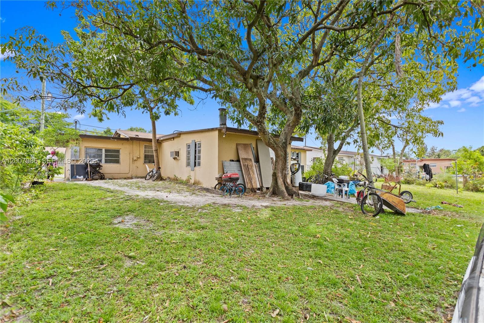 10920 NW 12th Ct, Miami FL 33167 — 10