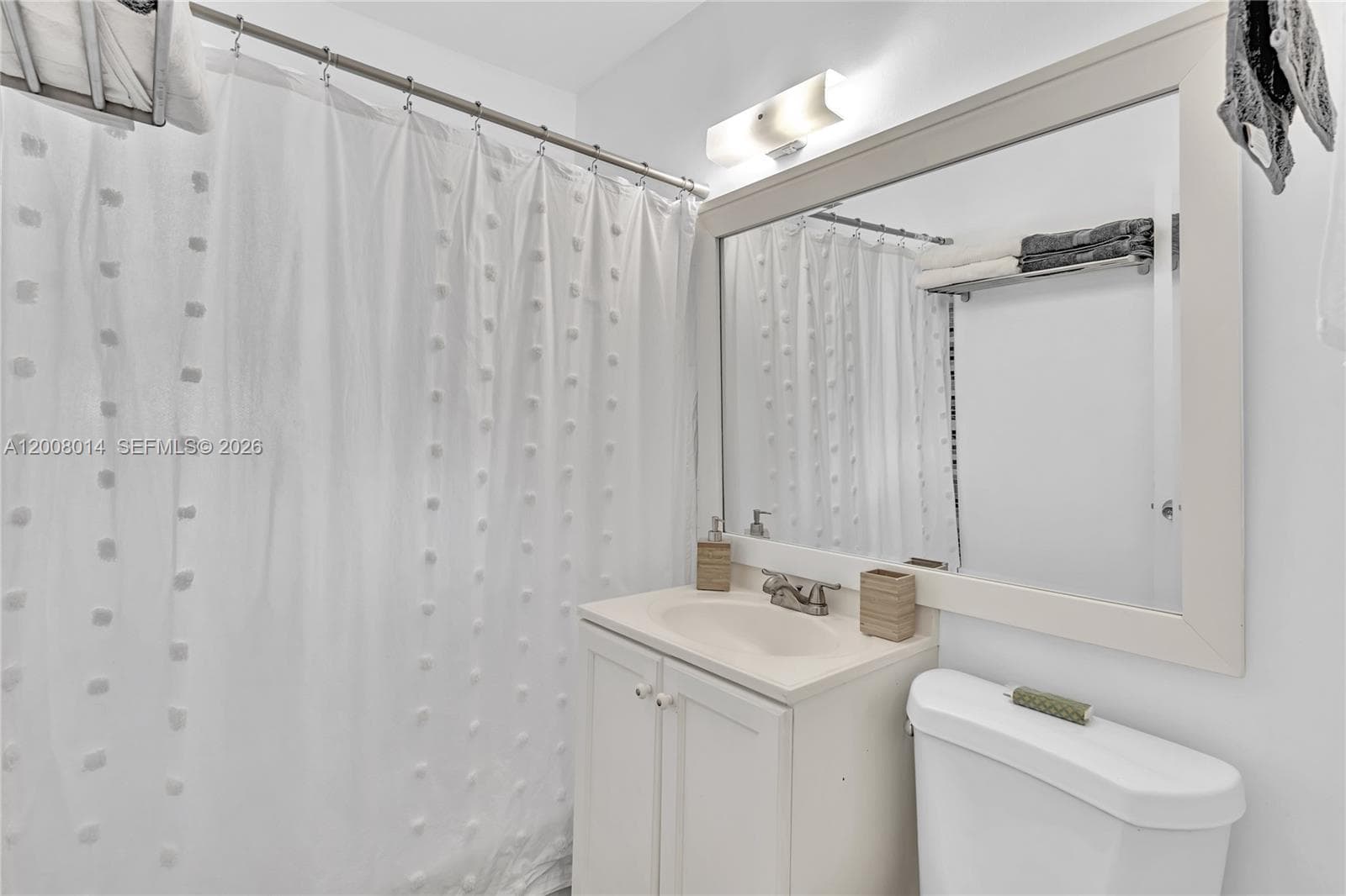 1220 NE 128th St, North Miami FL 33161 — 38