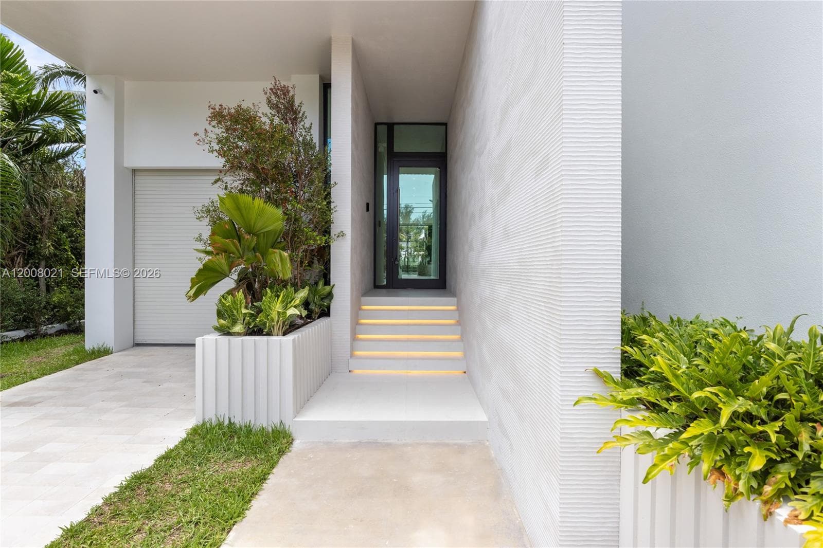 4504 Sheridan Ave, Miami Beach FL 33140 — 3