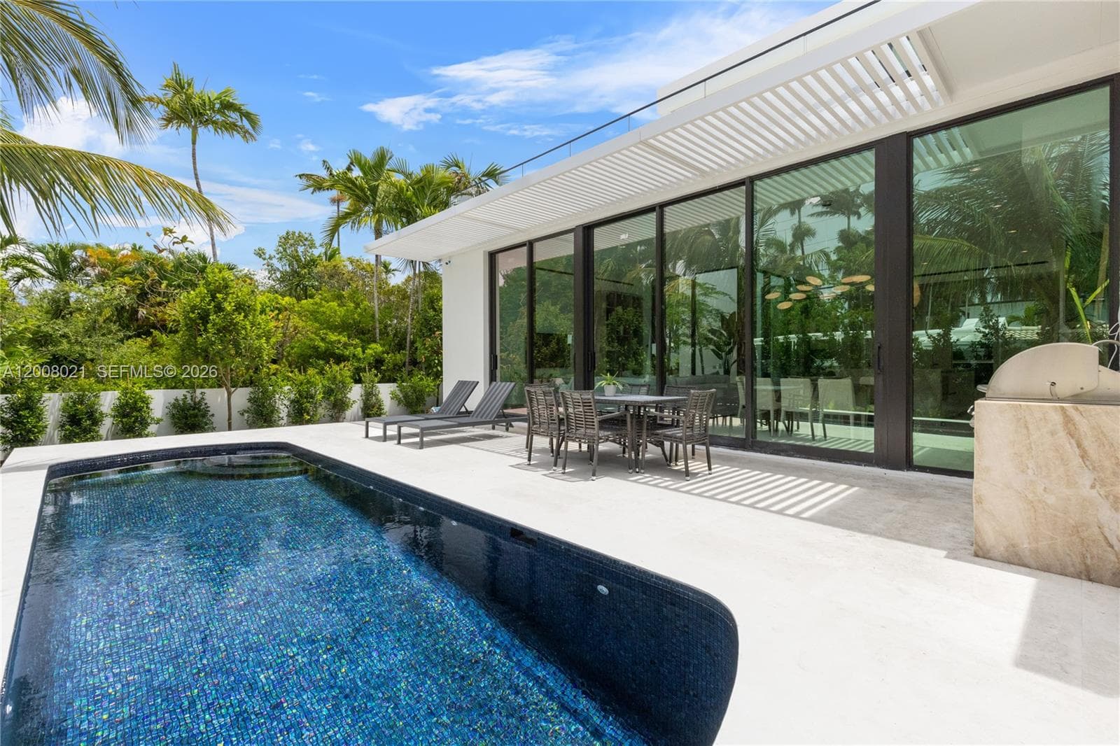 4504 Sheridan Ave, Miami Beach FL 33140 — 30