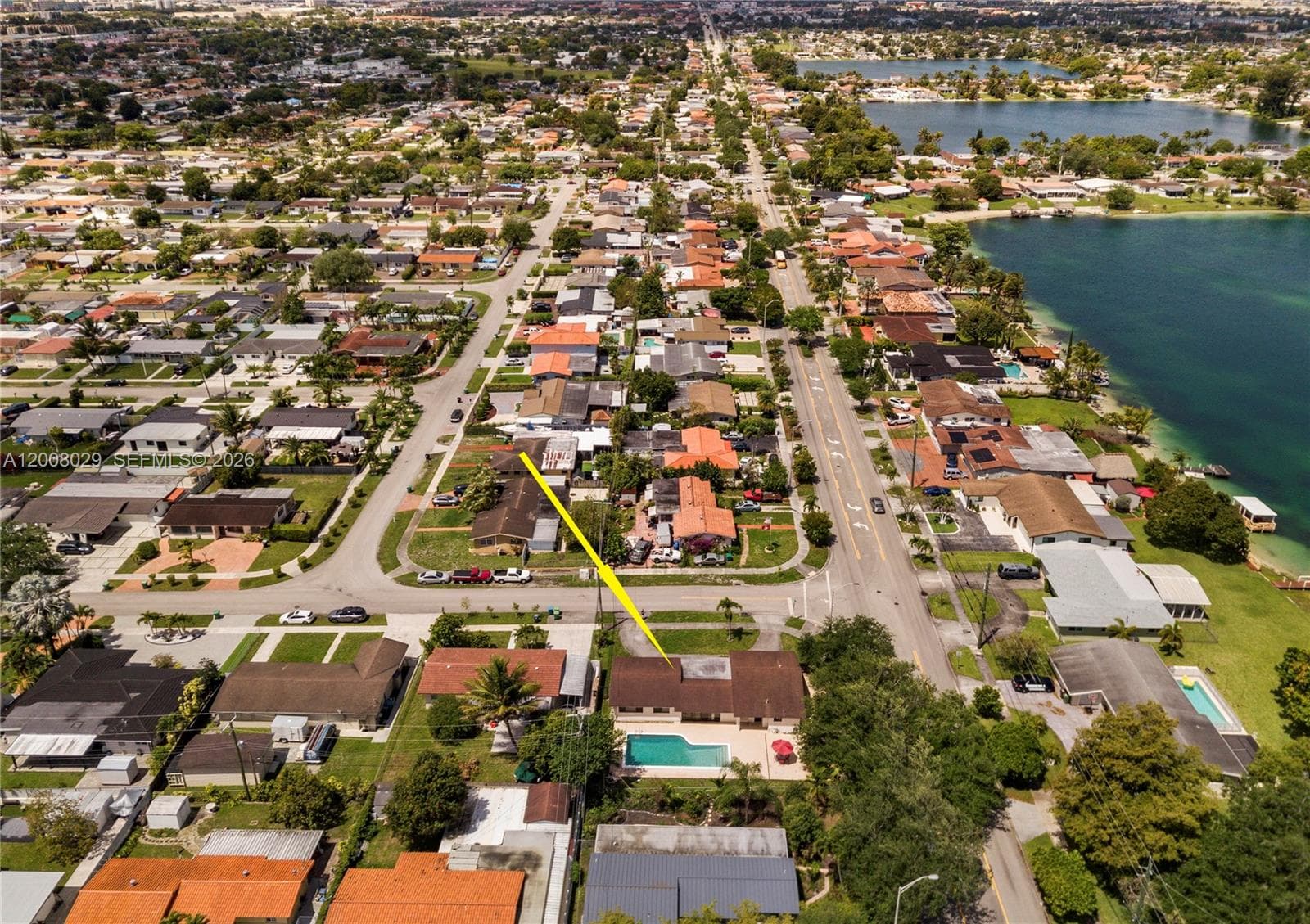 11335 NW 59th Ct, Hialeah FL 33012 — 2