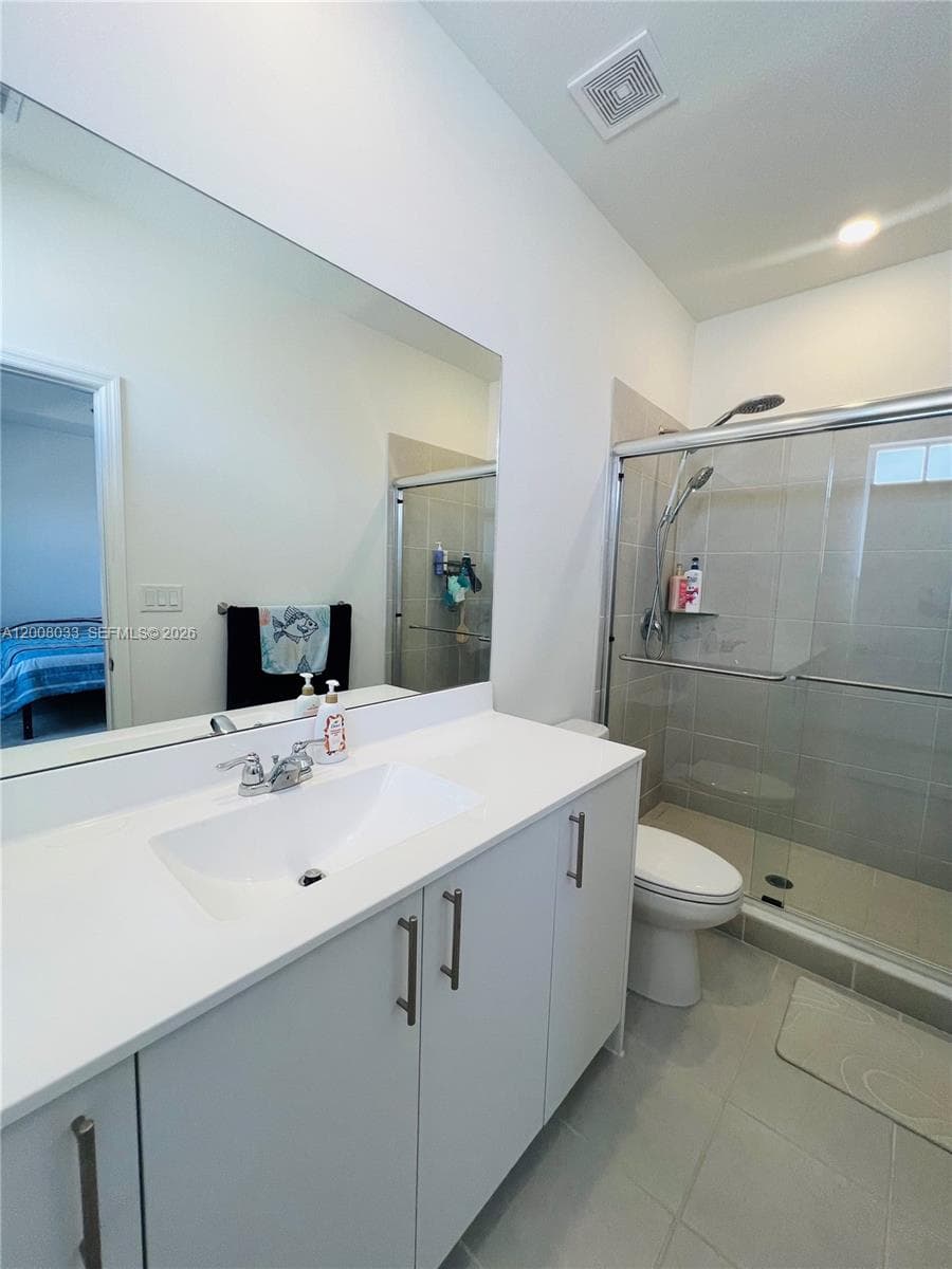 2562 SE 29th St, Homestead FL 33035 — 17
