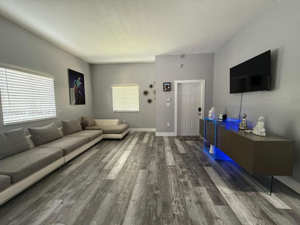 21525 SW 87th Ct, Cutler Bay FL 33189 — 4