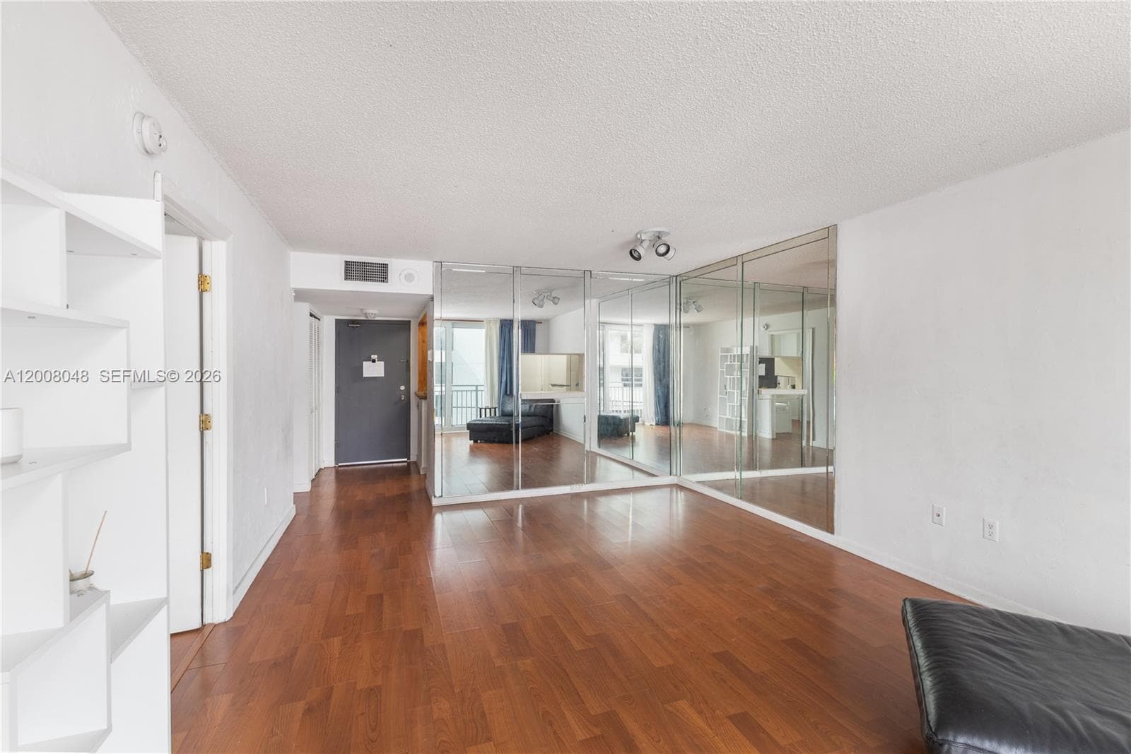 345 Ocean Dr # 304, Miami Beach FL 33139 — 16
