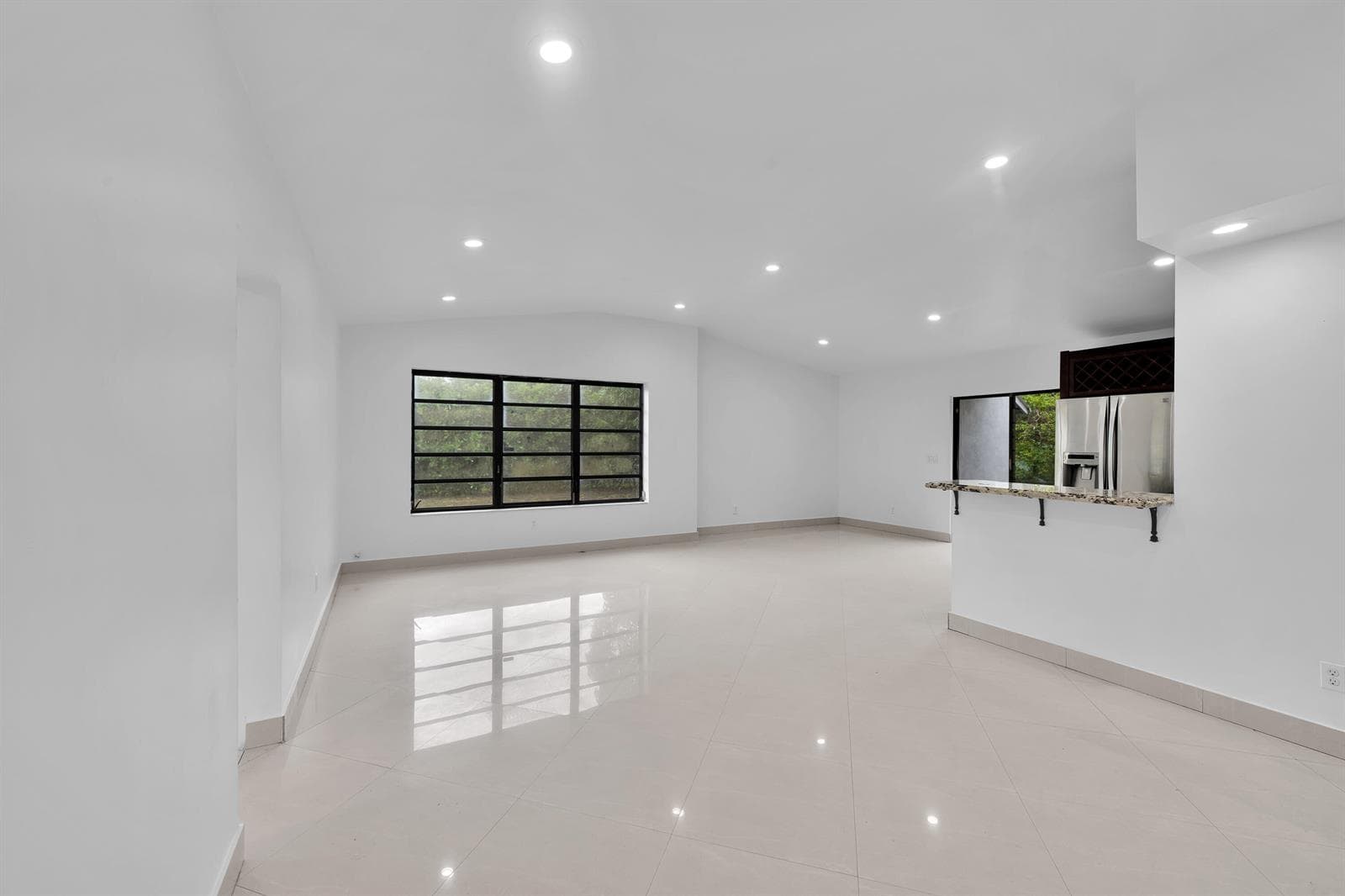 17551 NE 5th Avenue, North Miami Beach FL 33162 — 8
