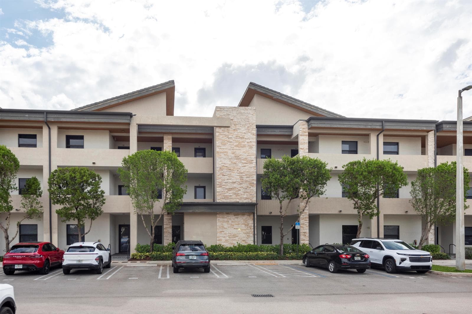 7925 NW 104th Avenue # 24, Doral FL 33178 — 3