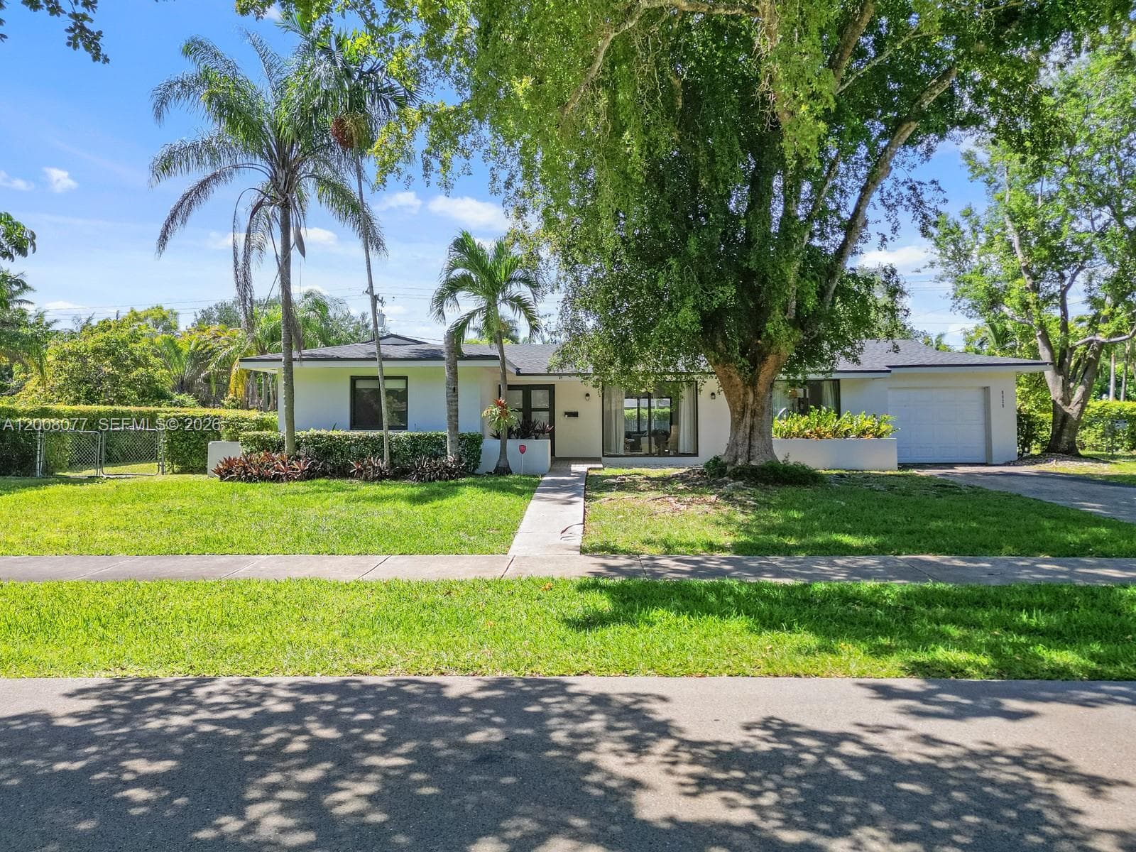 8620 SW 159th St, Palmetto Bay FL 33157 — 2