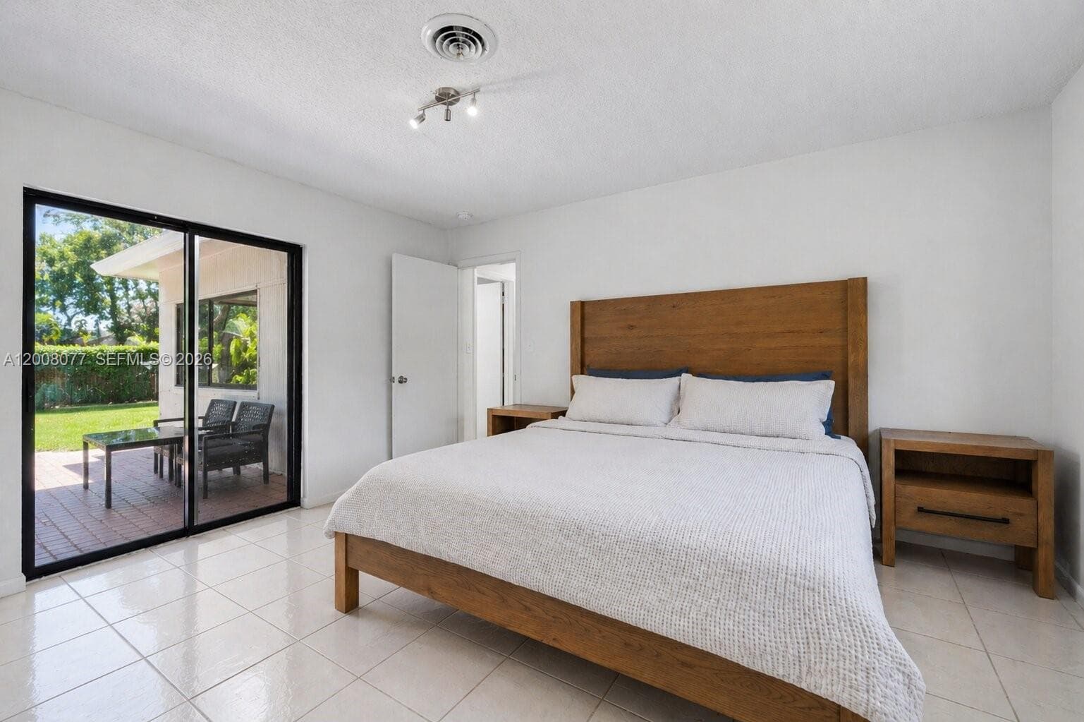 8620 SW 159th St, Palmetto Bay FL 33157 — 17