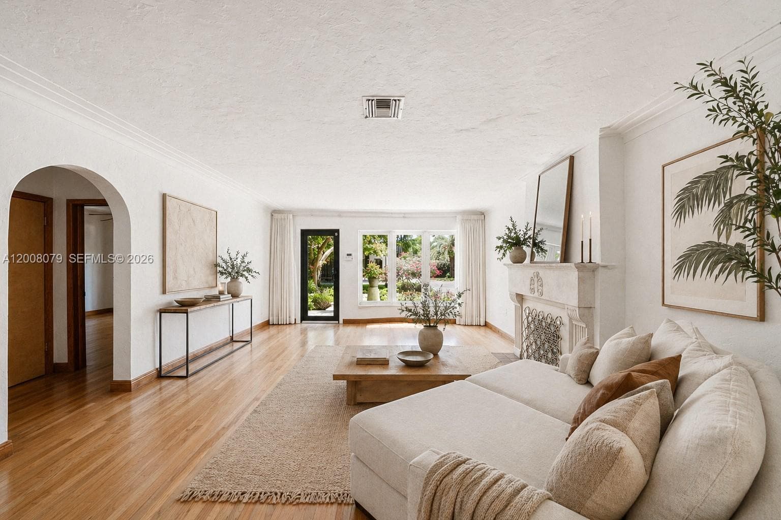 739 Lakeview Dr, Miami Beach FL 33140 — 5