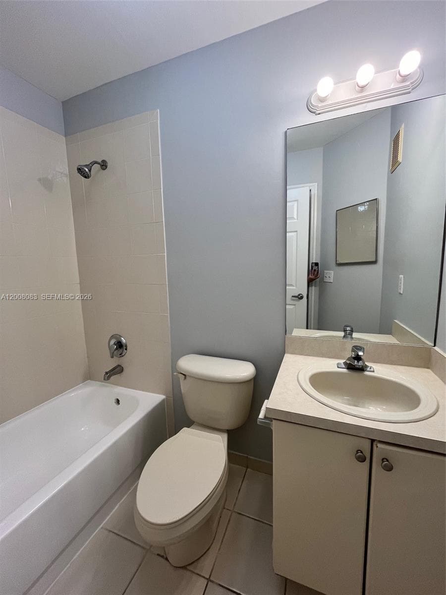 2210 SE 25 Ave # 2210, Homestead FL 33035 — 11