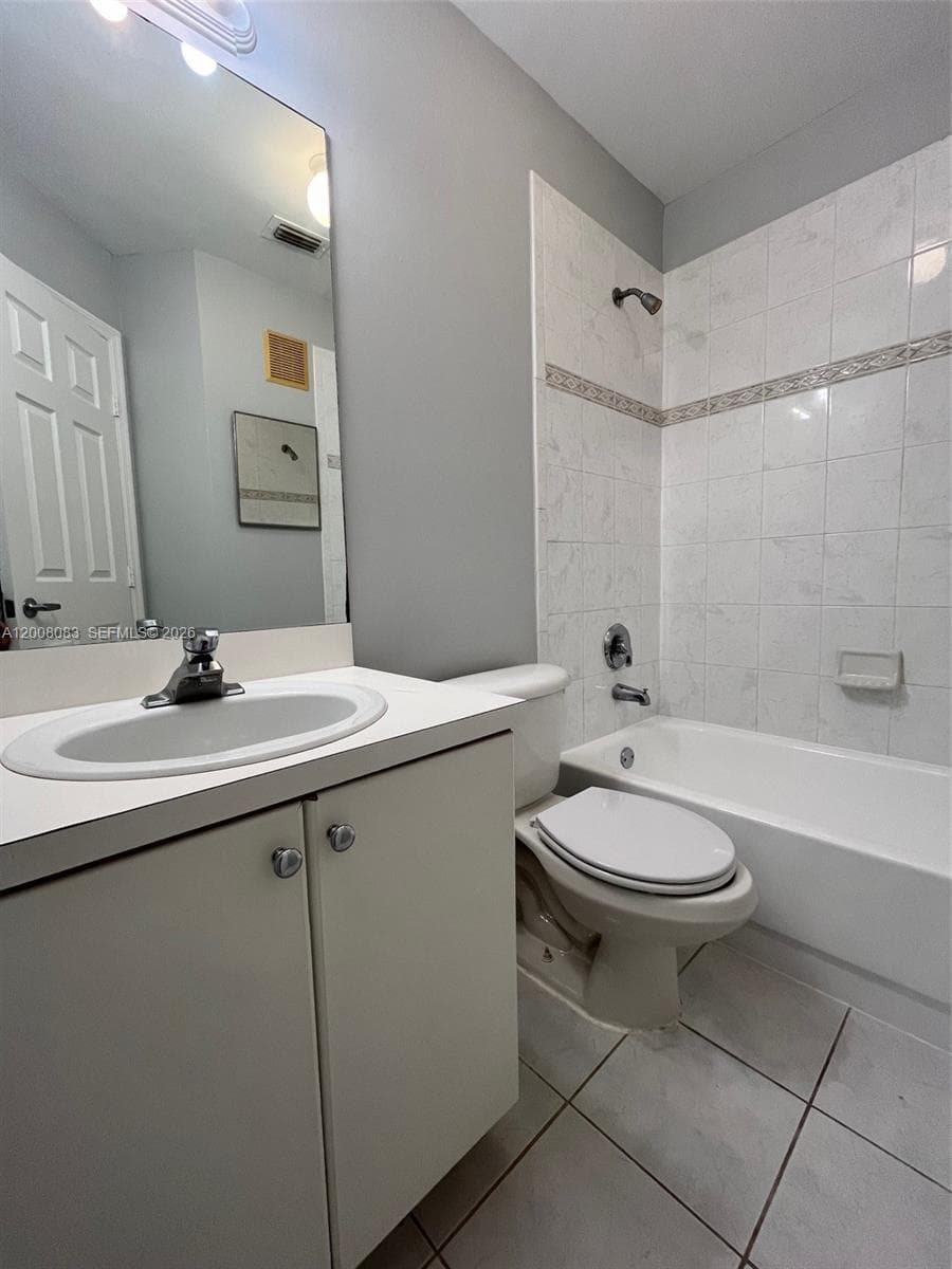 2210 SE 25 Ave # 2210, Homestead FL 33035 — 8