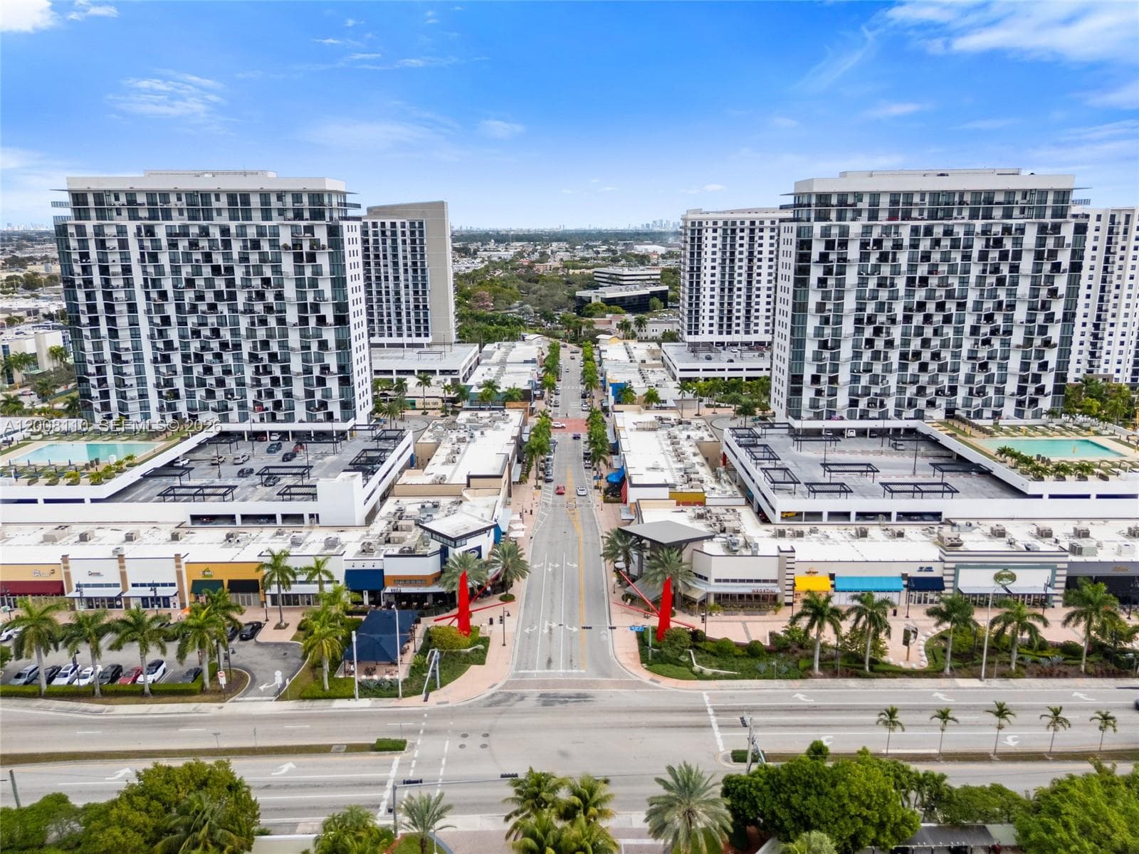 4648 NW 83rd Ave, Doral FL 33166 — 52