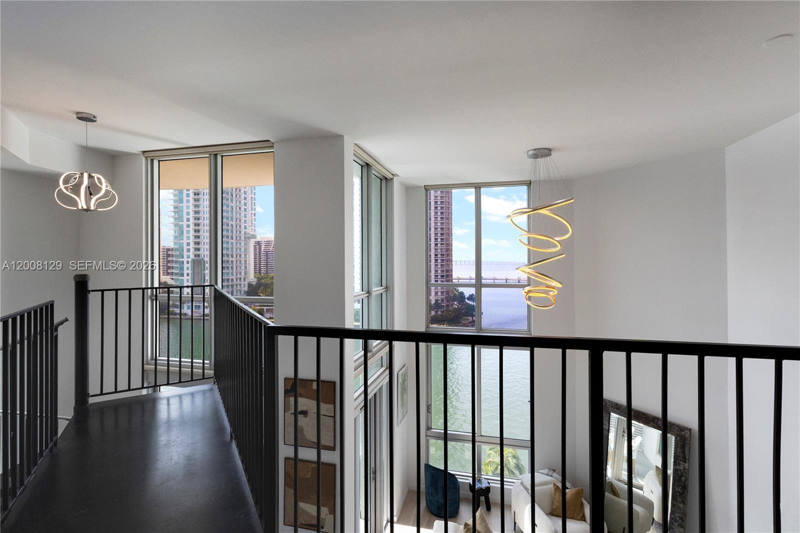 300 S Biscayne Blvd # 1014, Miami FL 33131 — 12