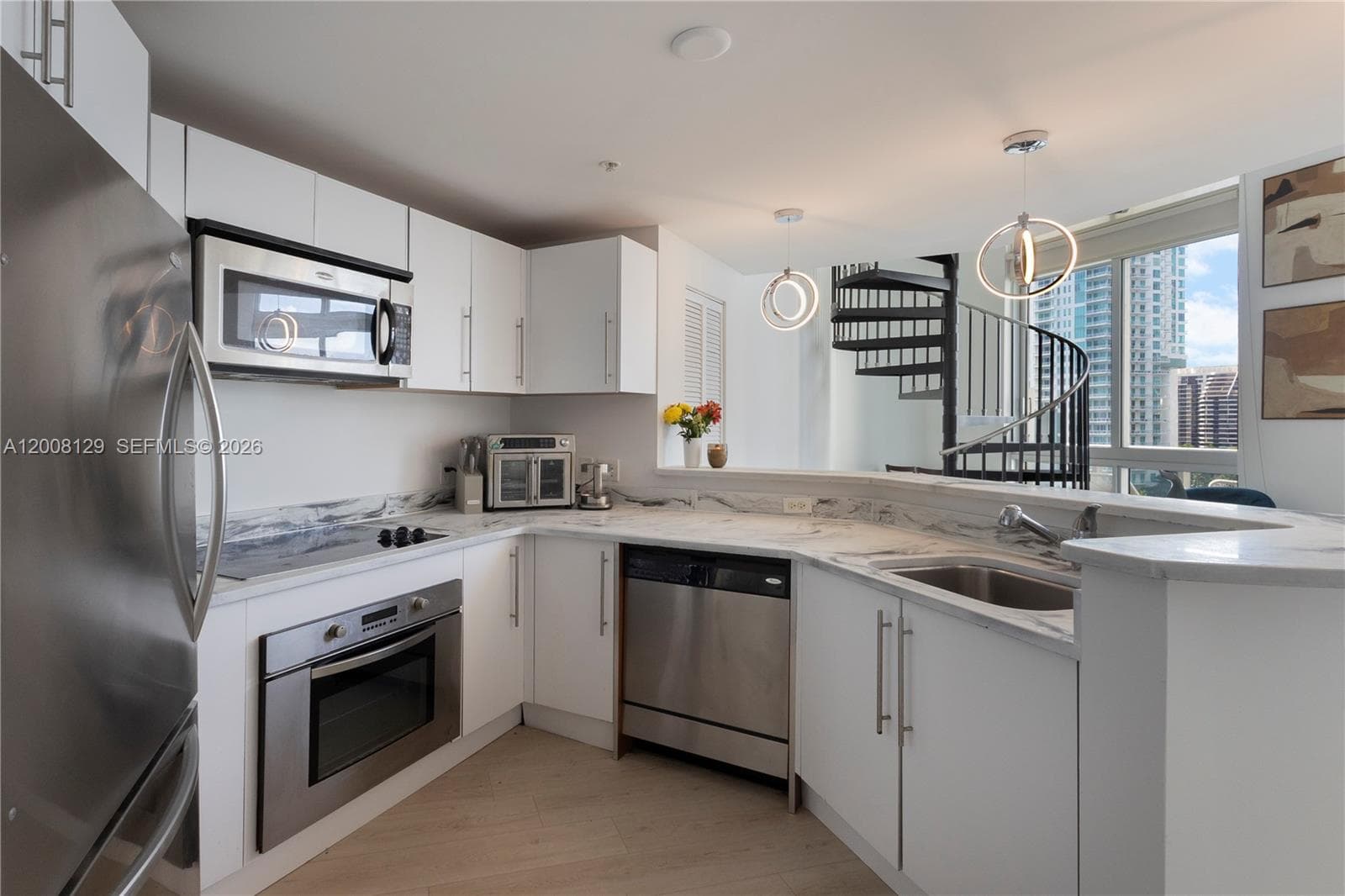300 S Biscayne Blvd # 1014, Miami FL 33131 — 9