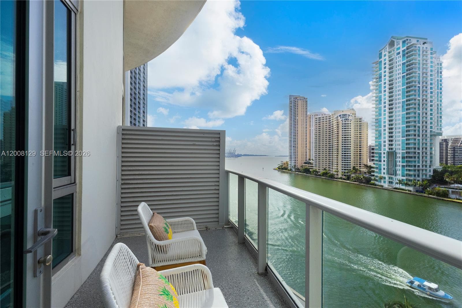 300 S Biscayne Blvd # 1014, Miami FL 33131 — 4