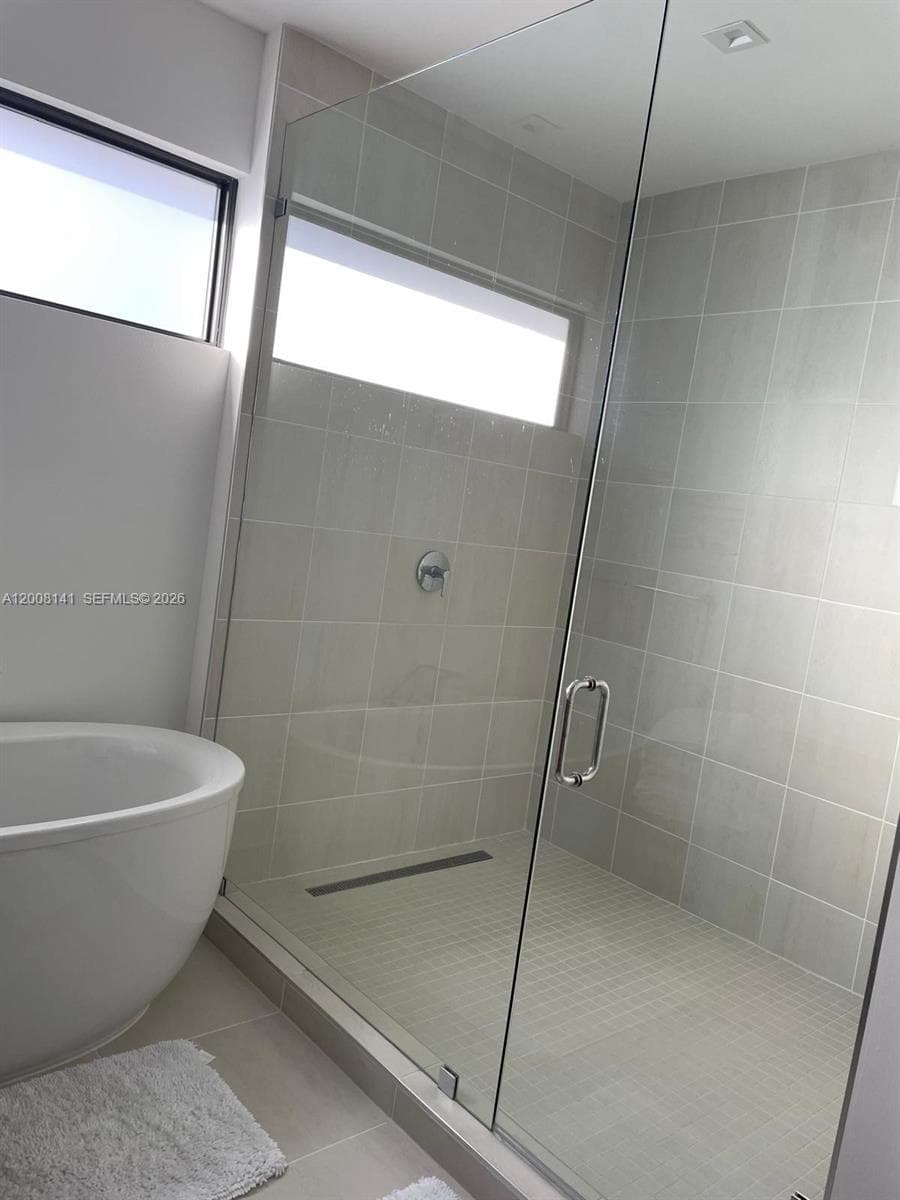 8283 NW 44th St, Doral FL 33166 — 12