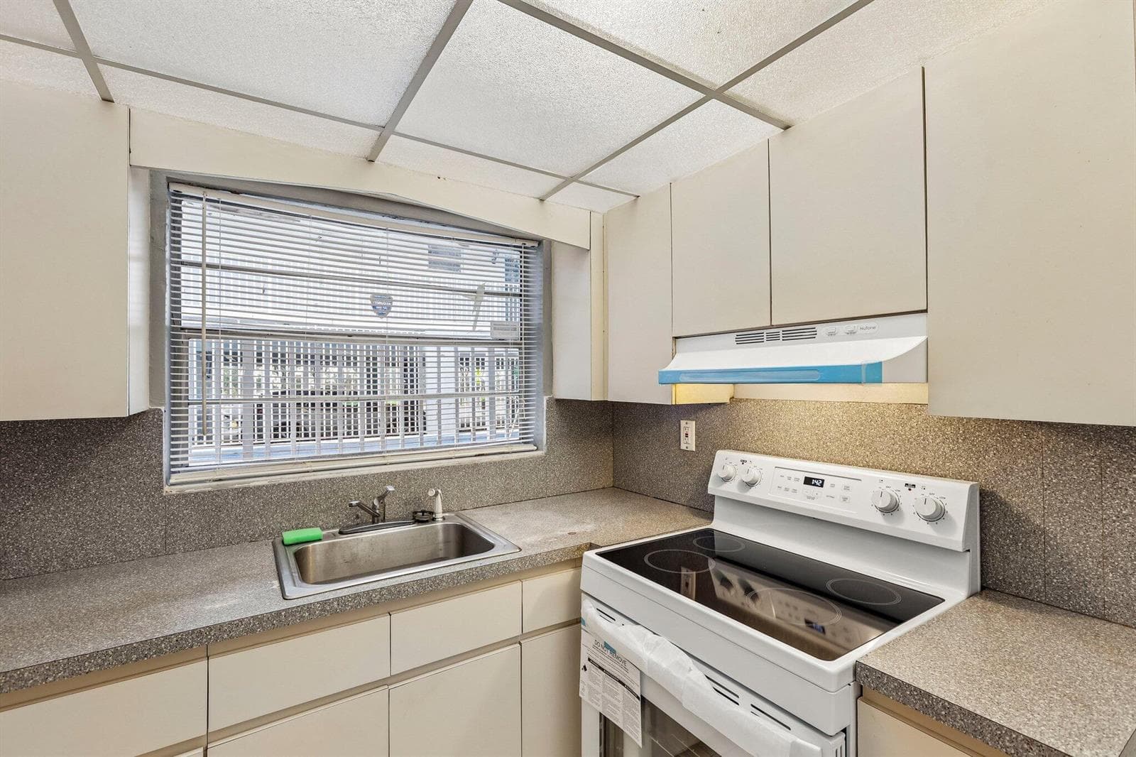 1735 NE 164th Street # E104, North Miami Beach FL 33162 — 7