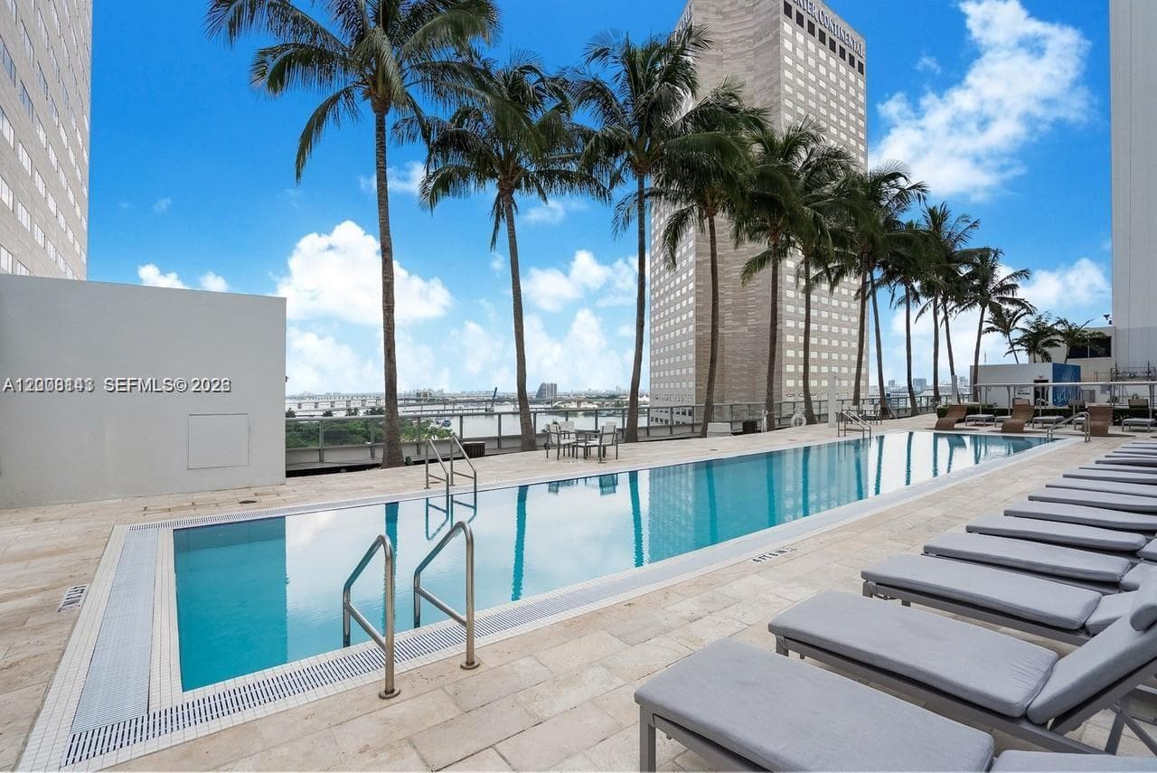 335 S Biscayne Blvd # 1106, Miami FL 33131 — 23