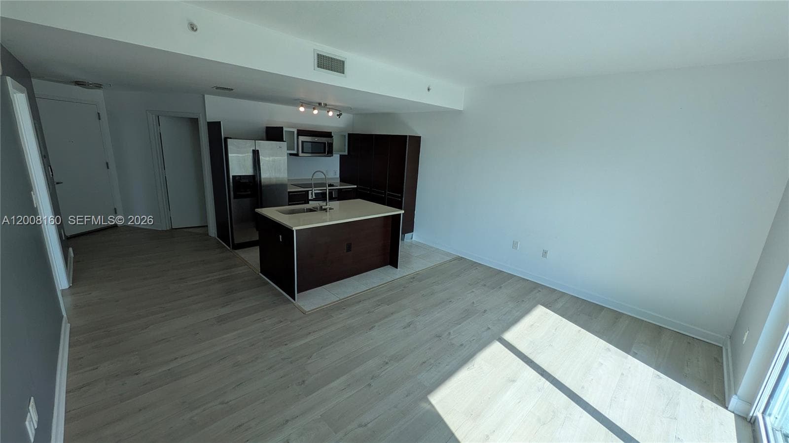 1900 N Bayshore Dr # 4007, Miami FL 33132 — 2