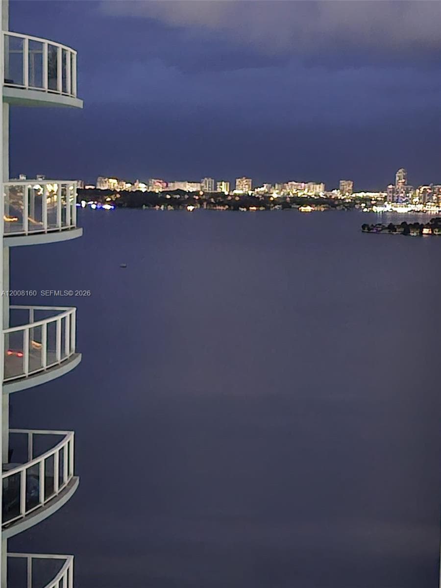 1900 N Bayshore Dr # 4007, Miami FL 33132 — 13