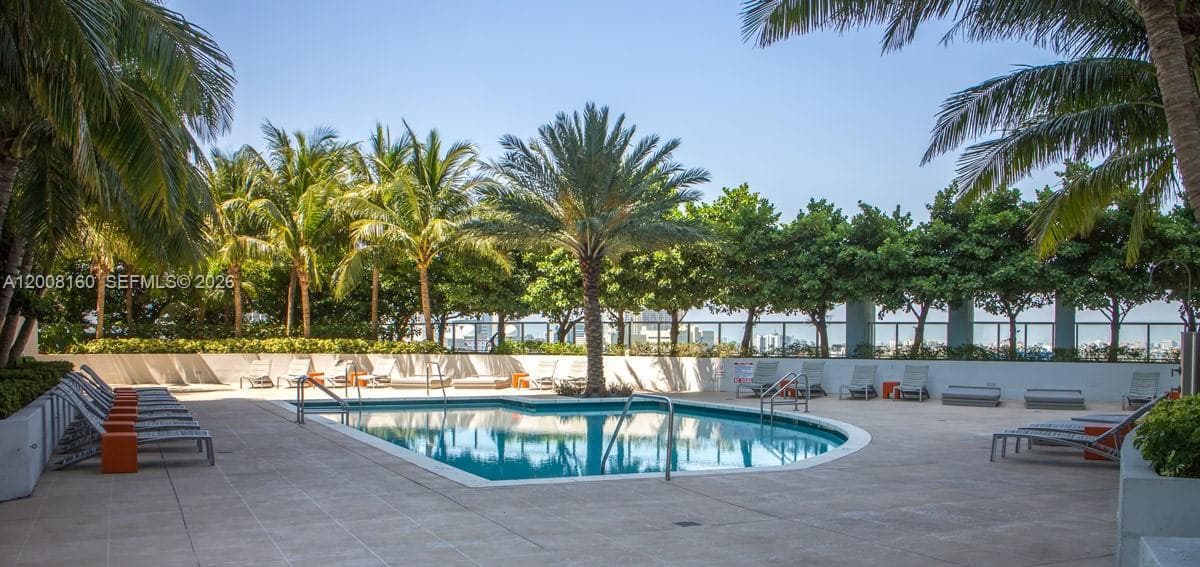 1900 N Bayshore Dr # 4007, Miami FL 33132 — 26