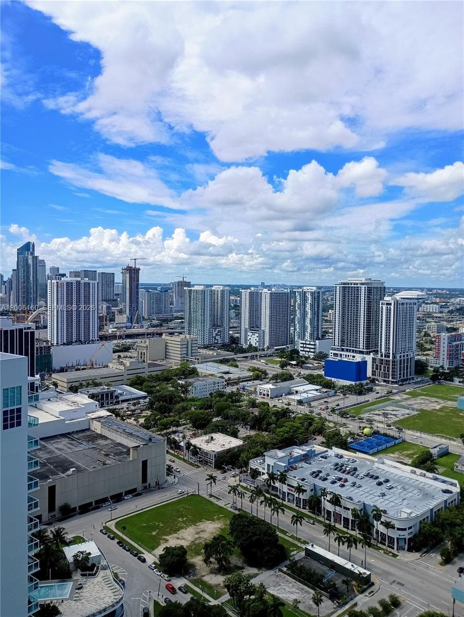 1900 N Bayshore Dr # 4007, Miami FL 33132 — 5