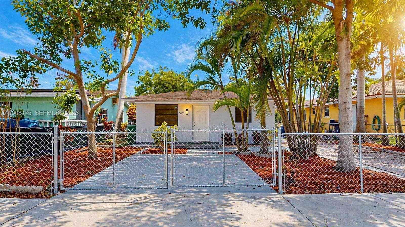 578 SW 2nd St, Florida City FL 33034 — 6
